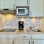 Apartment 608, Seepark