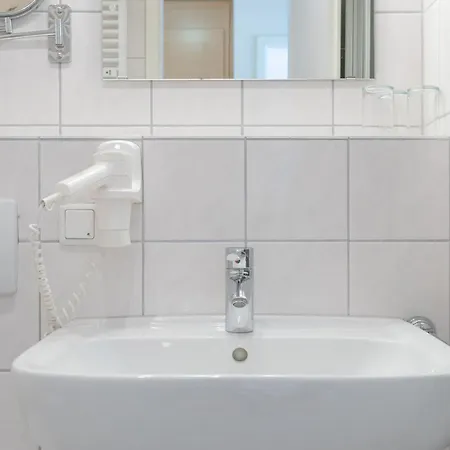 608, Seepark アパート