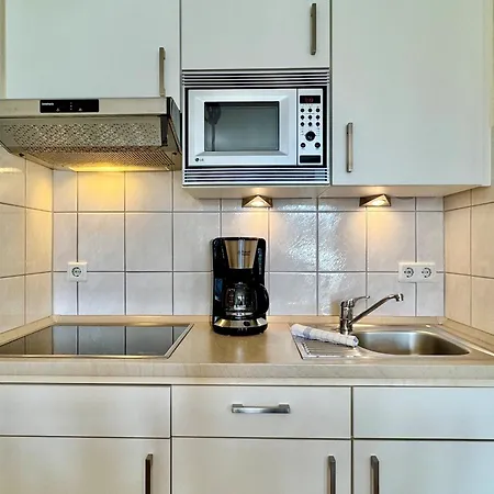 Apartment 608, Seepark