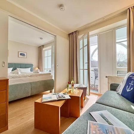 Apartment 608, Seepark